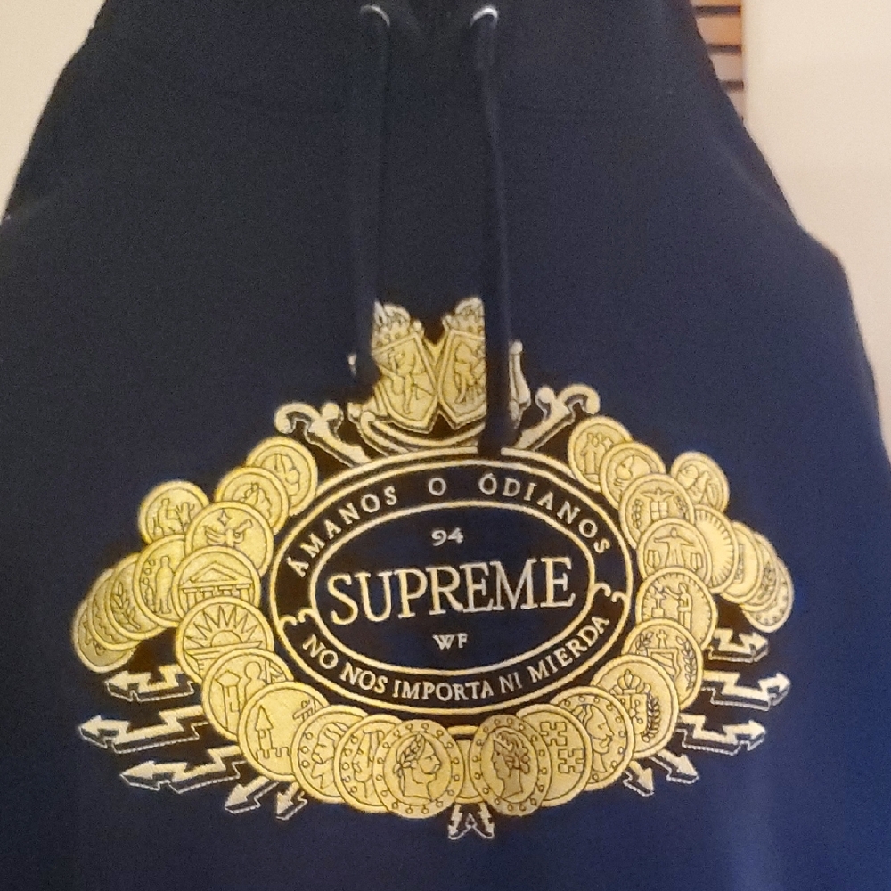 Supreme. Flash $ - Picture 3 of 10